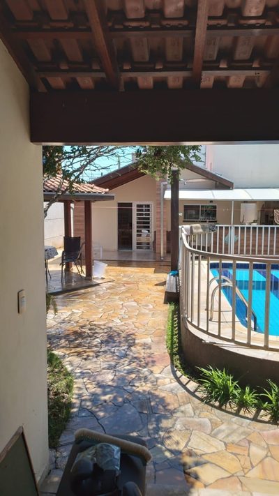 Casa, 2 quartos, 215 m² - Foto 1
