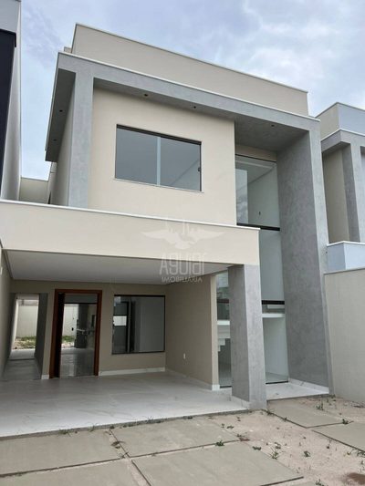 Casa, 3 quartos, 172 m² - Foto 1