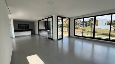 Casa, 4 quartos, 350 m² - Foto 4
