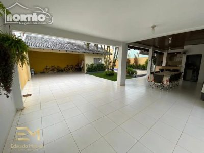 Casa, 4 quartos, 250 m² - Foto 4