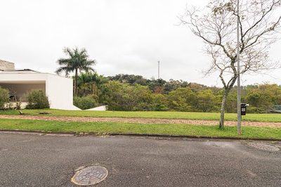 Loteamento e Condomínio, 450 m² - Foto 1