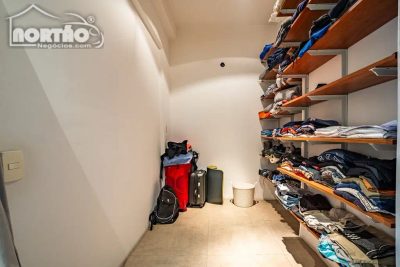 Casa, 1 quarto, 130 m² - Foto 3