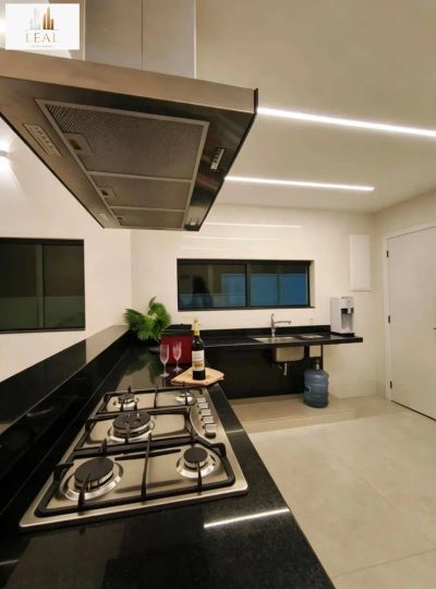 Casa, 3 quartos, 200 m² - Foto 1