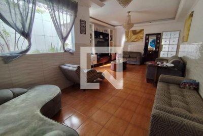 Casa, 3 quartos, 175 m² - Foto 3