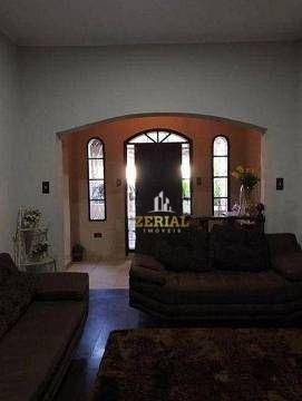 Casa, 3 quartos, 200 m² - Foto 2