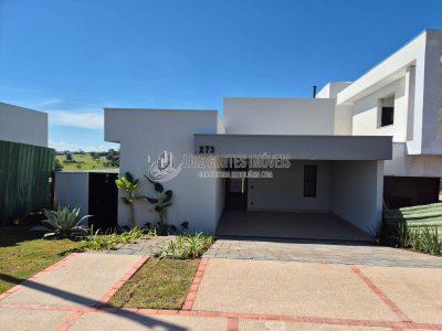 Casa, 3 quartos, 277 m² - Foto 1