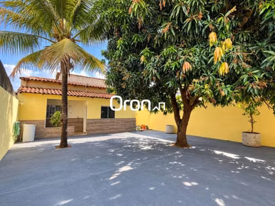 Casa, 3 quartos, 137 m² - Foto 1