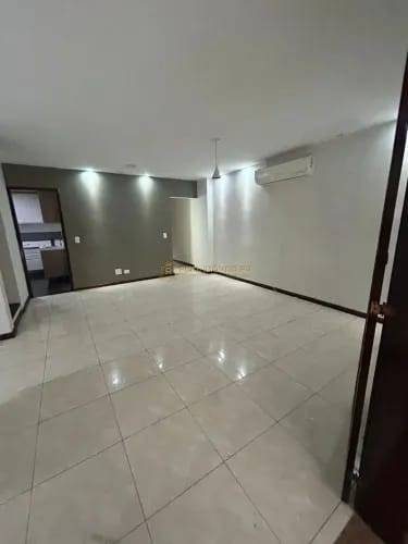 Casa, 3 quartos, 220 m² - Foto 3