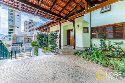 Casa, 4 quartos, 307 m² - Foto 3