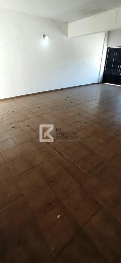Casa, 6 quartos, 212 m² - Foto 3