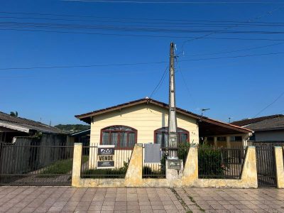 Casa, 4 quartos, 360 m² - Foto 1