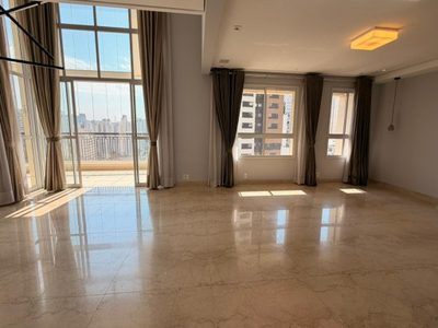 Apartamento, 3 quartos, 216 m² - Foto 2