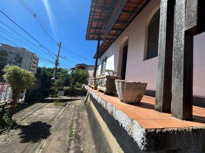 Casa, 3 quartos, 471 m² - Foto 1