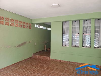 Sobrado, 3 quartos, 219 m² - Foto 4
