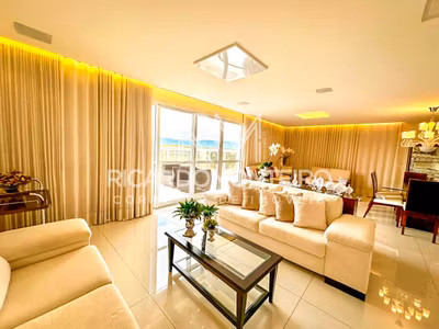 Apartamento, 4 quartos, 246 m² - Foto 1