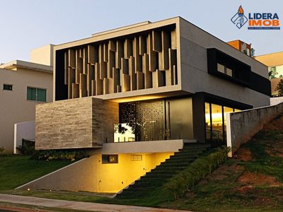 Casa, 4 quartos, 300 m² - Foto 1