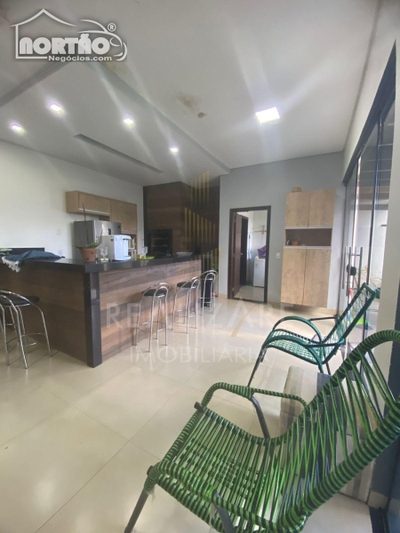 Casa, 3 quartos, 180 m² - Foto 2
