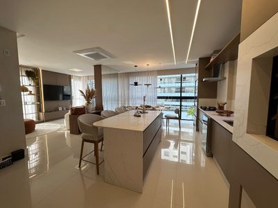 Apartamento, 3 quartos, 122 m² - Foto 1