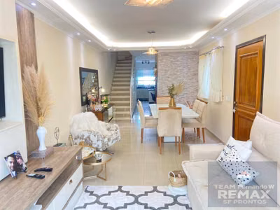 Casa, 3 quartos, 240 m² - Foto 1