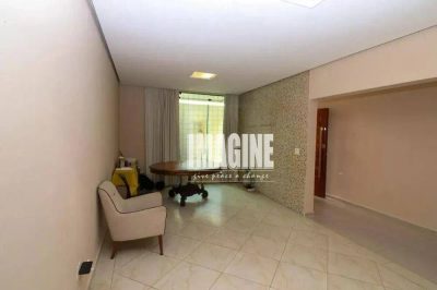 Sobrado, 3 quartos, 350 m² - Foto 1
