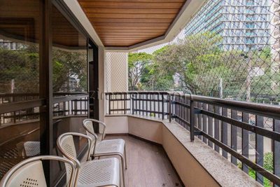 Apartamento, 3 quartos, 140 m² - Foto 4