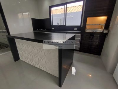 Casa, 3 quartos, 244 m² - Foto 4