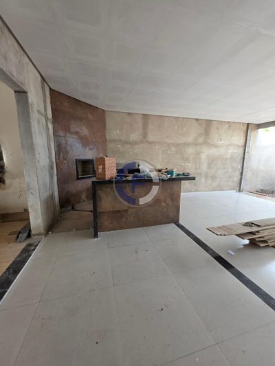 Casa, 3 quartos, 250 m² - Foto 2