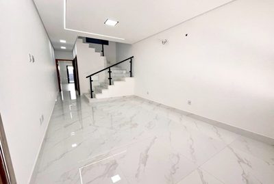 Sobrado, 4 quartos, 180 m² - Foto 1