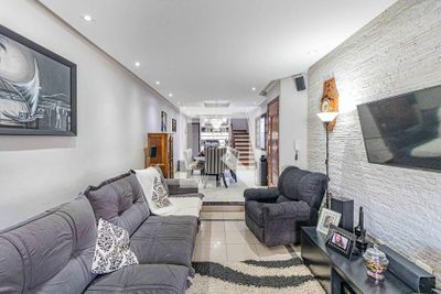 Casa, 4 quartos, 220 m² - Foto 5