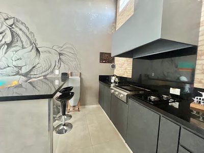 Casa, 3 quartos, 117 m² - Foto 1