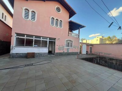 Casa, 5 quartos, 384 m² - Foto 2