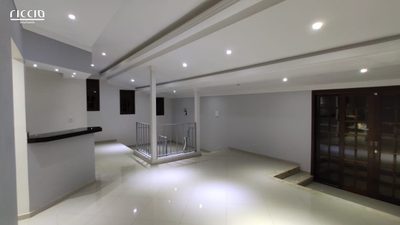 Casa, 5 quartos, 180 m² - Foto 4