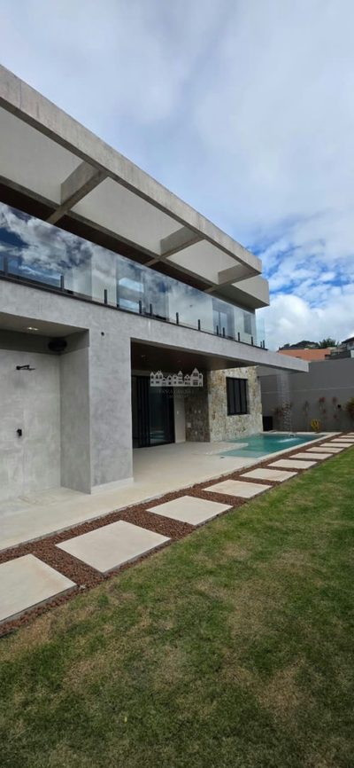 Casa de Condomínio, 4 quartos - Foto 1