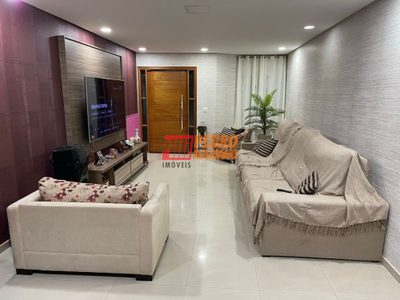 Sobrado, 3 quartos, 250 m² - Foto 1
