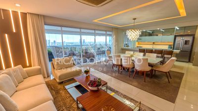 Apartamento, 3 quartos, 209 m² - Foto 1