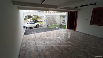 Casa, 5 quartos, 298 m² - Foto 1