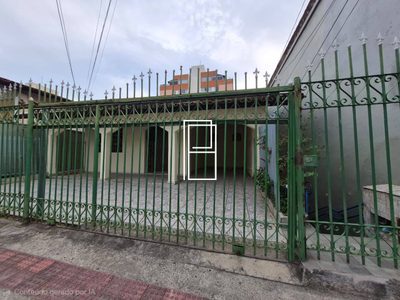 Casa, 8 quartos, 327 m² - Foto 3
