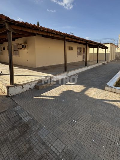 Casa, 240 m² - Foto 2