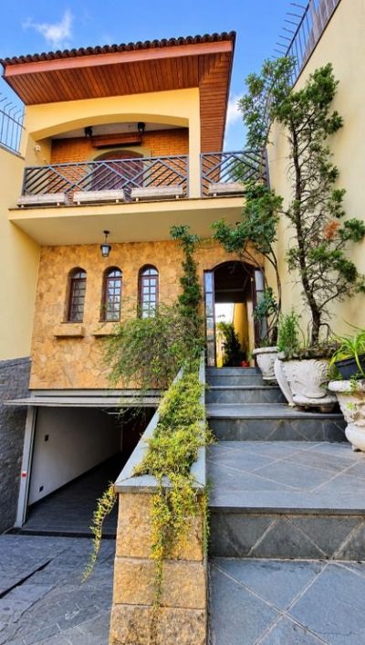Sobrado, 4 quartos, 290 m² - Foto 1
