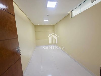Sobrado, 3 quartos, 227 m² - Foto 2