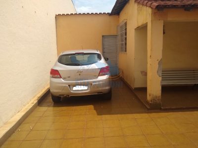 Casa, 4 quartos, 158 m² - Foto 1