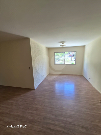 Apartamento, 3 quartos, 105 m² - Foto 2