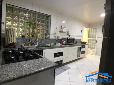 Sobrado, 5 quartos, 247 m² - Foto 2