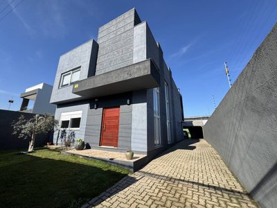 Casa, 3 quartos, 404 m² - Foto 1