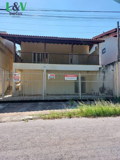 Casa, 3 quartos, 164 m² - Foto 2