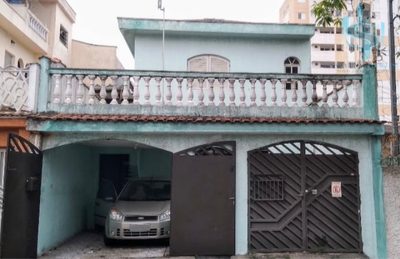 Casa, 4 quartos, 182 m² - Foto 1