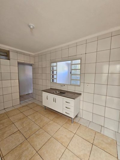 Casa, 1 quarto, 60 m² - Foto 2