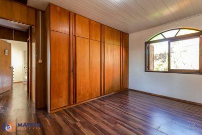 Casa, 4 quartos, 248 m² - Foto 2