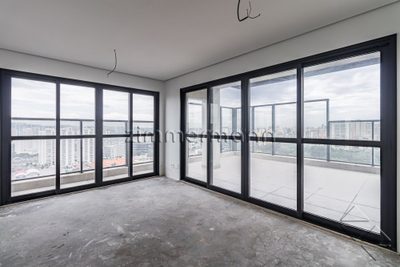 Cobertura, 3 quartos, 219 m² - Foto 2