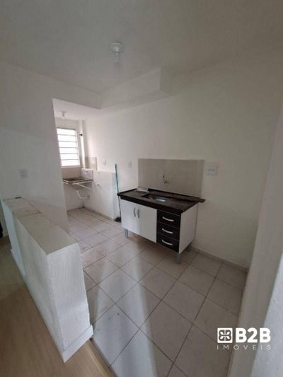 Apartamento, 2 quartos, 42 m² - Foto 2